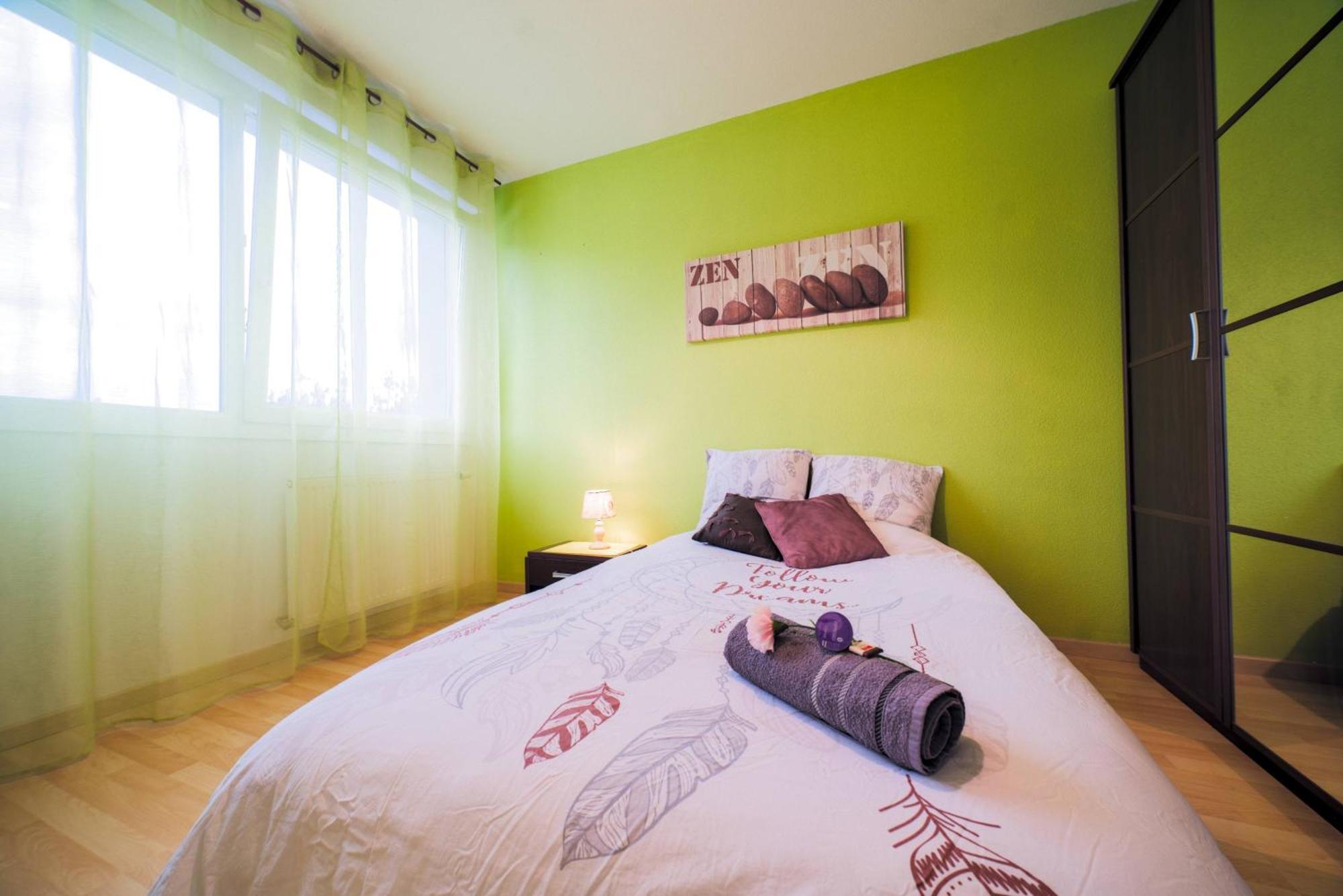 Appartement Lumineux, 80M², Proche Des Vosges ตานน์ ภายนอก รูปภาพ