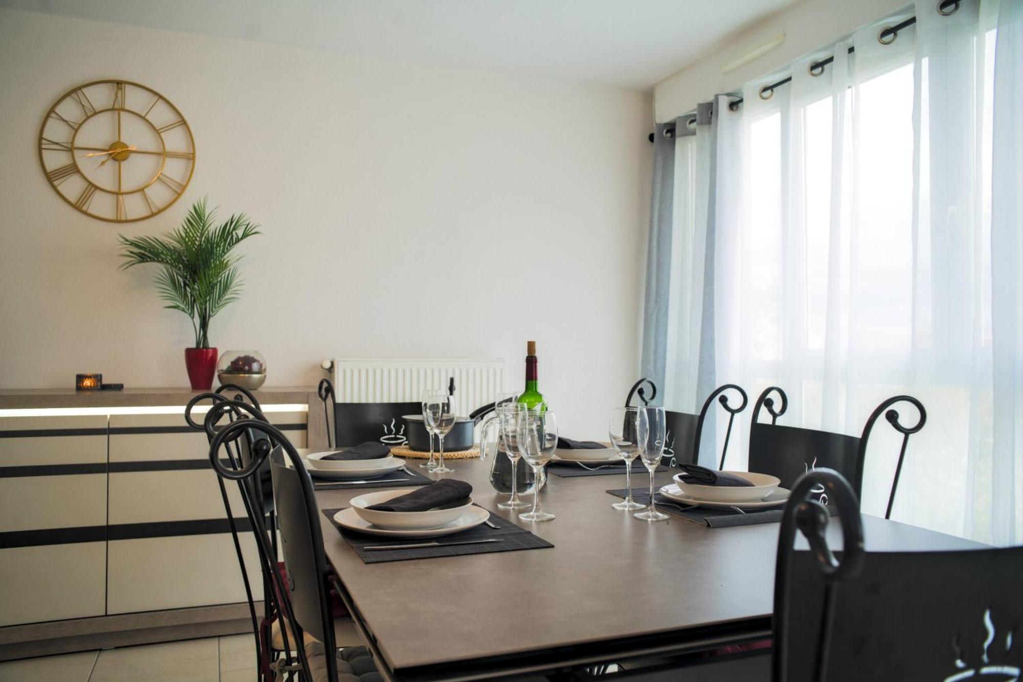 Appartement Lumineux, 80M², Proche Des Vosges ตานน์ ภายนอก รูปภาพ